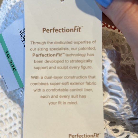 NWT New Designer Cutout Swimsuit Bathing Suit COCO REEF SHAPEMAKER Size 10 34C - Picture 11 of 12